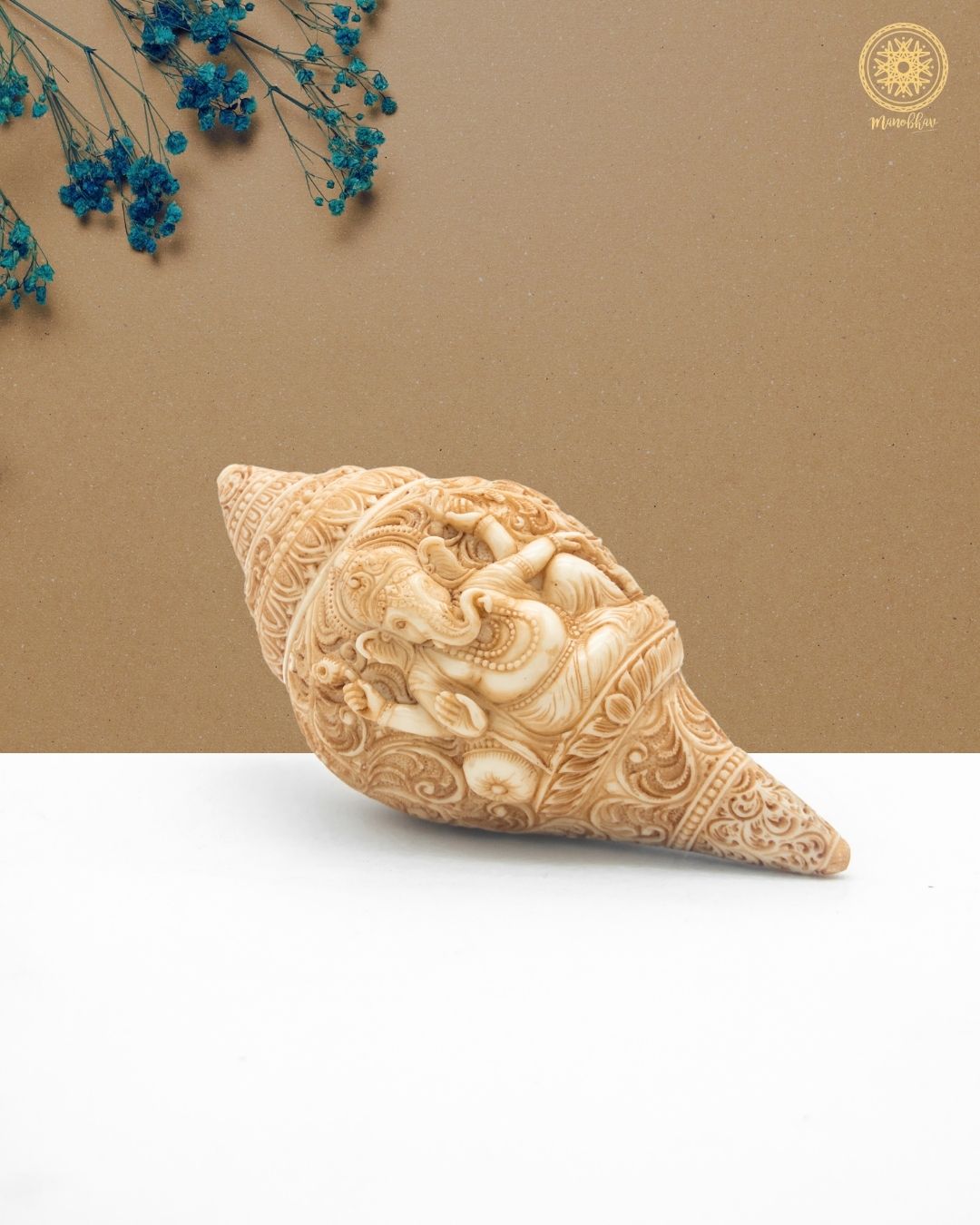 handcrafted-resin-ganesha-conch-shell-shankh